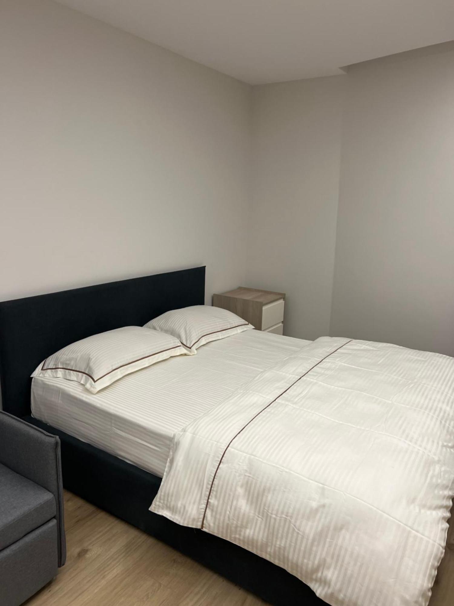 Port View 2 Apartment Durres
